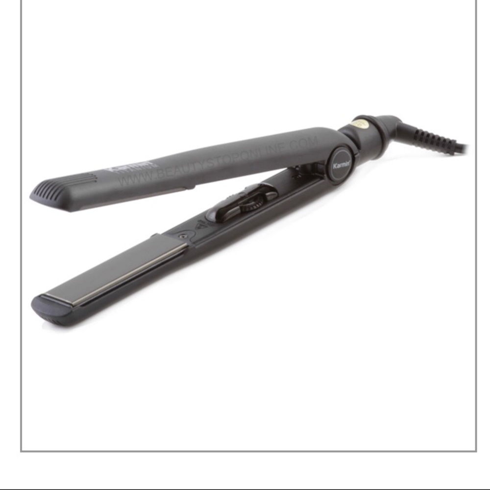 NIB Karmin 1” Titanium KM4000 Iron